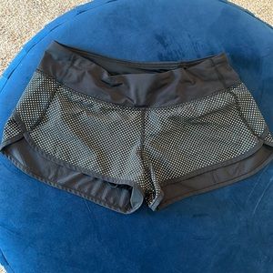 RARE Lululemon reflective special edition speed shorts 6